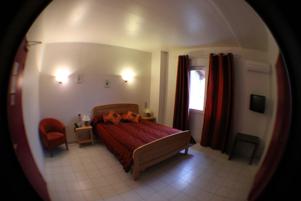 Hotel De La Pomme De Pin Vieux-Boucau-les-Bains Quarto foto