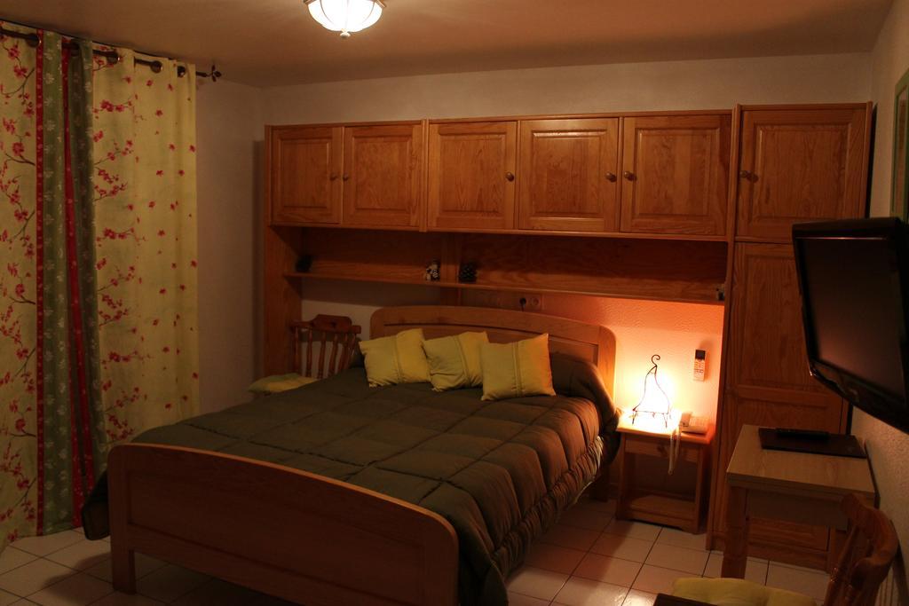 Hotel De La Pomme De Pin Vieux-Boucau-les-Bains Quarto foto